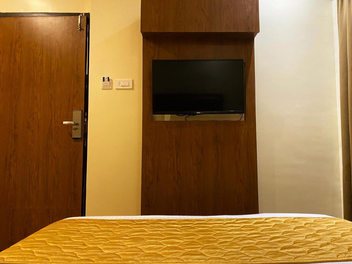 Hotel Pearl'S Bkc Inn- Near Trade Centre, Visa Consulate Bombay Exterior foto